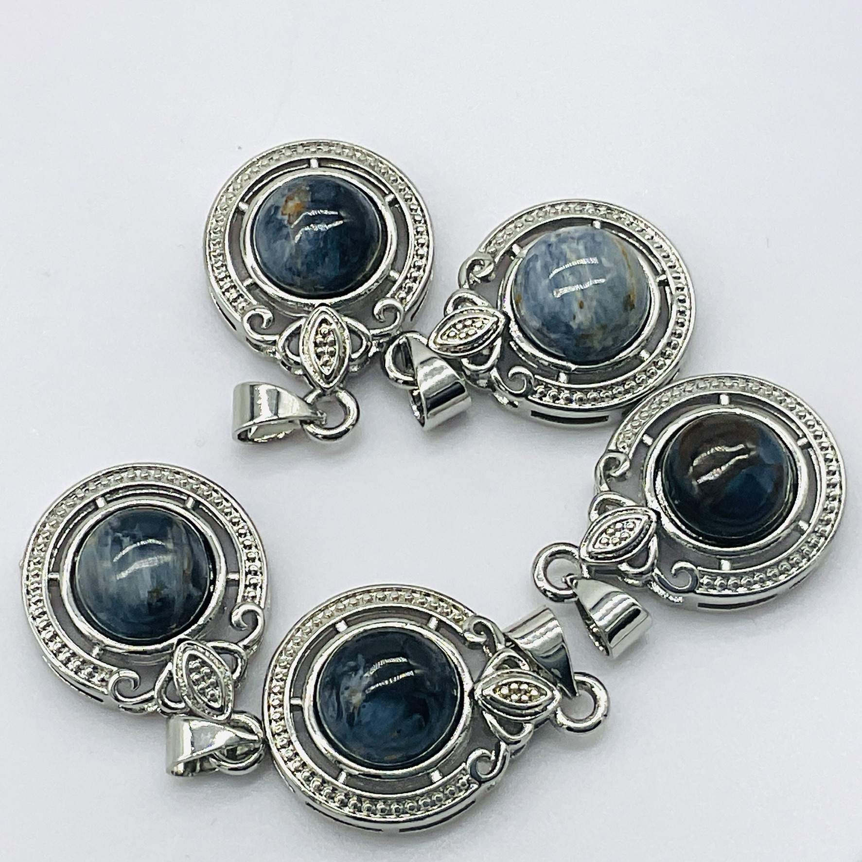 Pitersit přívěsek