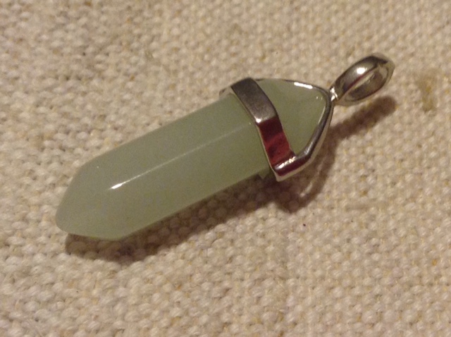 Přívěšek s polodrahokamem