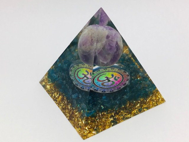 Orgonitová pyramida