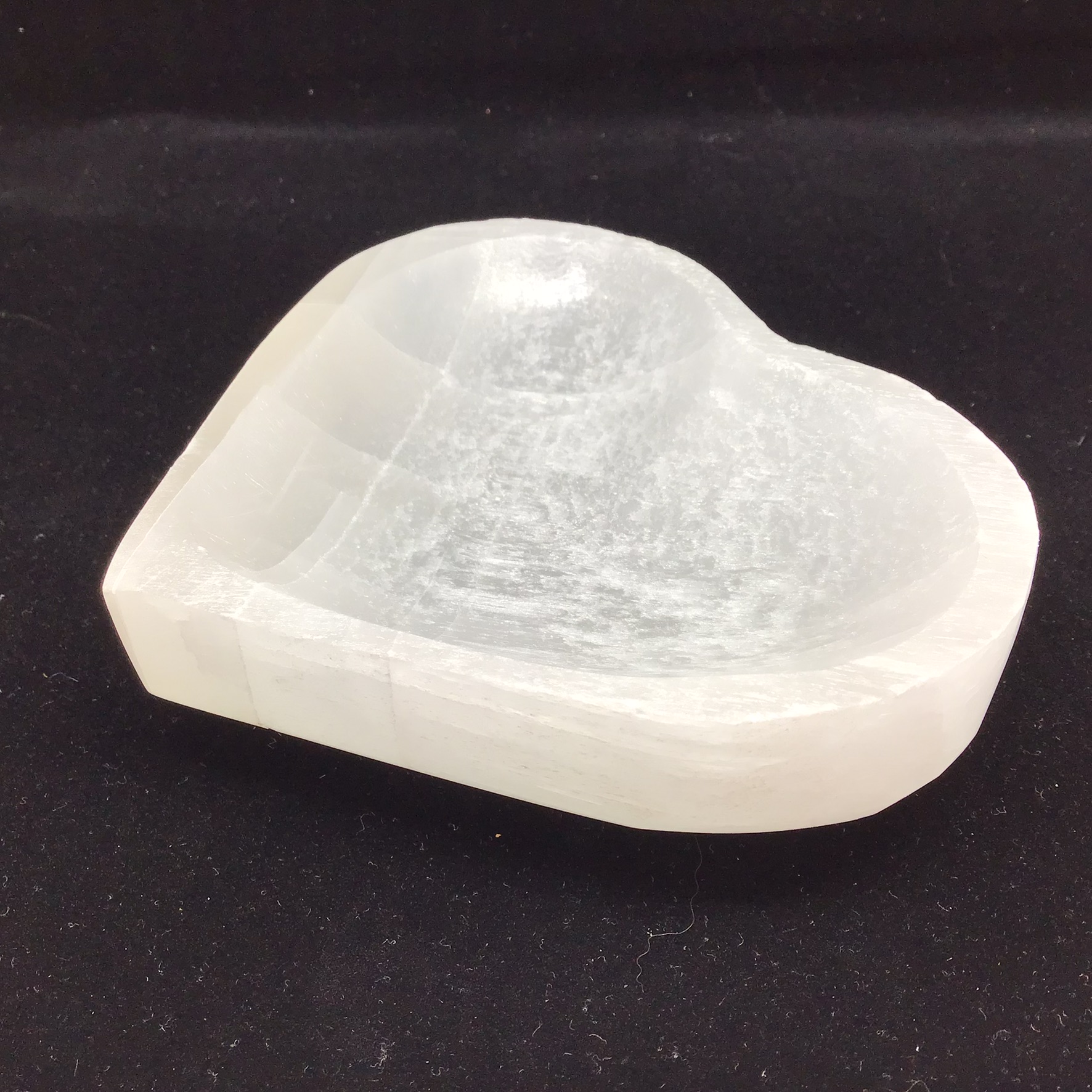 Selenitová miska-srdce