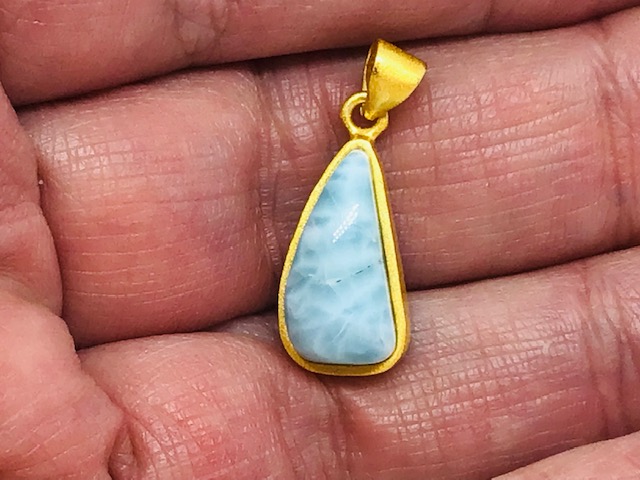 Larimarový přívěsek