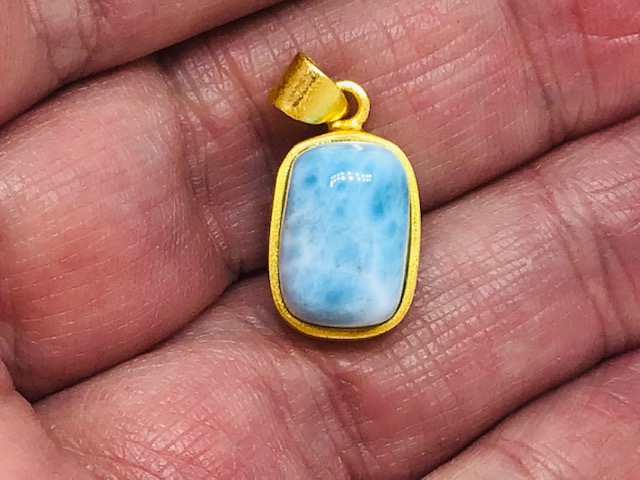 Larimarový přívěsek