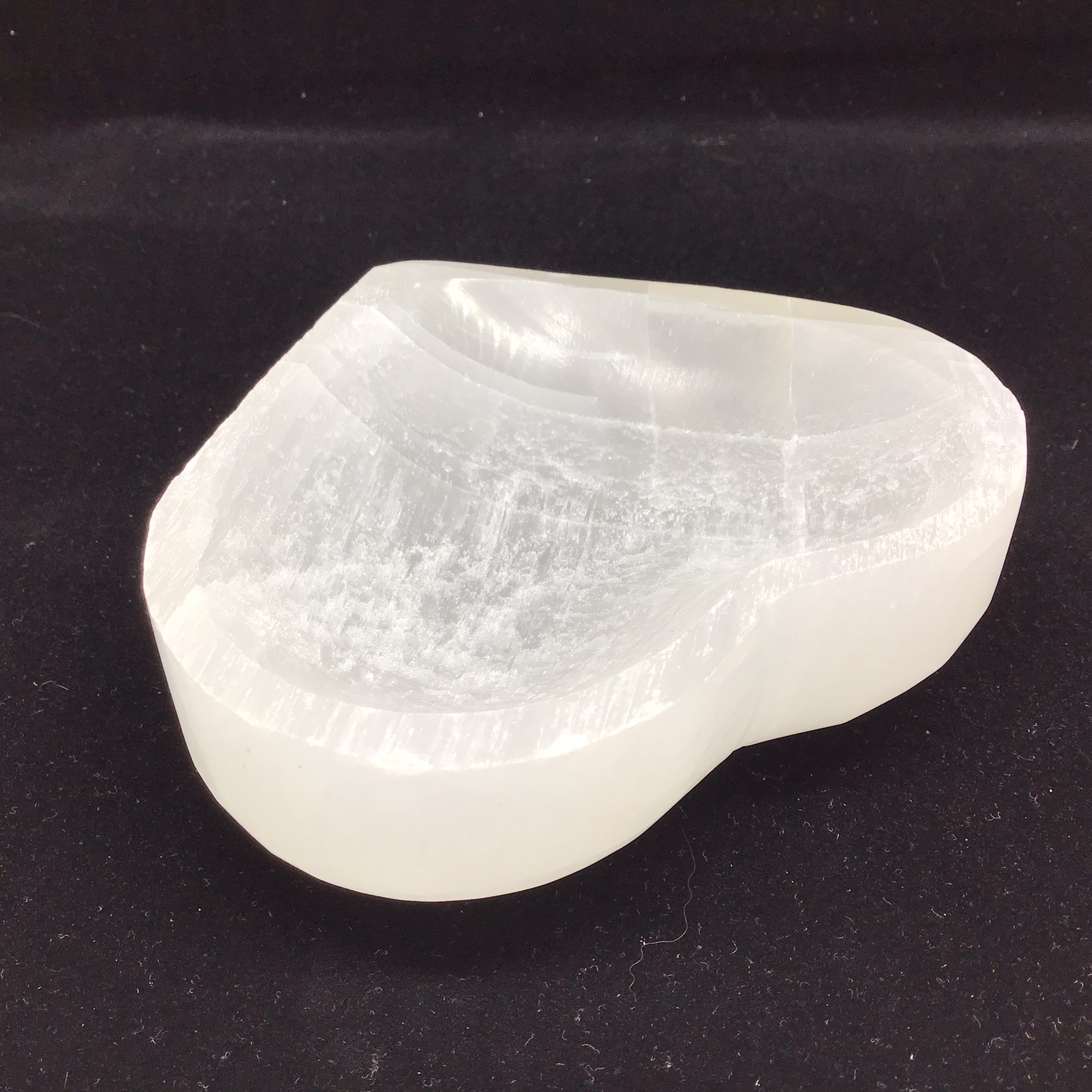 Selenitová miska-srdce