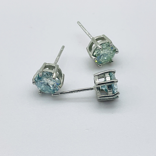 Moissanite stříbrné náušnice