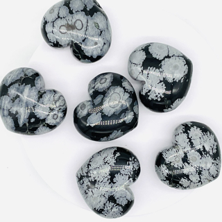 Obsidián vločkový-srdce