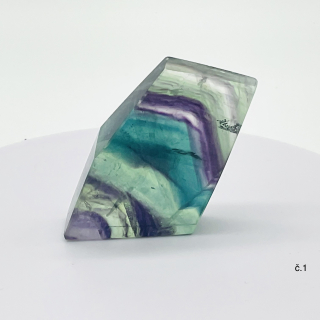 Fluorit duhový-free form