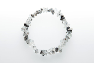 Turmalín v křišťálu